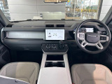 ディフェンダー 110 X ダイナミック SE 3.0L D350 ディーゼル 4WD 
