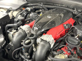 マセラティの100年の歴史が詰まった、3.8リッターV8ツインターボエンジン 580馬力(カタログ値)。是非店頭でその走りやエギゾーストを、肌で、耳でご体感ください。
