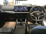 アウトバーンでの走行を見据えたBMWのブレーキシステムはもしもの時にもいち早くマシンを停止してくれます。