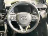 【純正革巻きステアリング】上質な革を使用することで、手にしっかり馴染みとても運転しやすいハンドルです♪