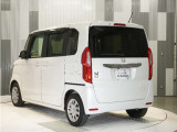 全車整備代金を車両本体価格に含んでおります。法定点検整備または定期点検を実施し、点検記録簿を発行致します。