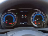 元弊社試乗車/走行1,525キロ。※掲載車が少しでも気になるお客さま、私共スタッフはクルマの事がよくわからないお客さまへ丁寧な説明を心掛けております。お気軽にご相談ください(定休日 火/水曜)。