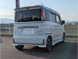 納車前には入念な点検整備をさせていただいております。もちろん、全車走行距離無制限のワイド保証付ですので、購入後安心して乗って頂けます。
