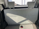 後部座席もゆったり座れます!