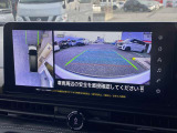アラウンドビューモニターで車の周辺状況をナビ画面で確認できます☆
