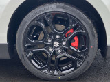 純正ホイールを装着しております。車両に関してのご質問は、スタッフまでお気軽にお問合せ下さい!TEL:0439-88-6662