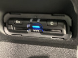 いまや快適なカーライフに欠かせないETCが付いています。