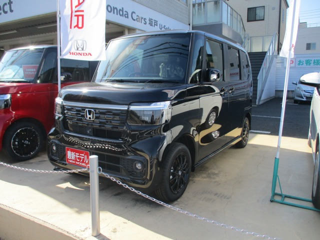 N-BOXカスタム ブラック スタイル 