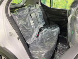 高品質なオリジナルフロアマットもオプションにてご用意しております。お好きなデザインやカラーをお車に合わせて選んでいただくことができます♪