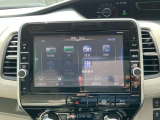 純正のメモリーナビ搭載ですよ。