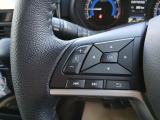 ステアリングスイッチ 手元でオーディオ操作やメーター内の車両設定を行えます!