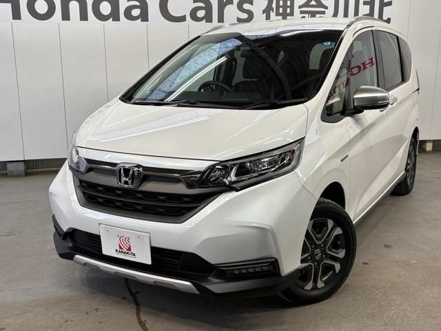 フリード1.5 ハイブリッド クロスター ホンダセンシング 4WD
