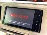 【純正ナビ】人気の純正ナビを装備。オーディオ機能も充実しており、Bluetooth接続すればお持ちのスマホやMP3プレイヤーの音楽を再生可能!毎日の運転がさらに楽しくなります!!