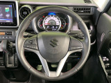 【純正革巻きステアリング】上質な革を使用することで、手にしっかり馴染みとても運転しやすいハンドルです♪