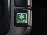 ECONスイッチの効果とあなたの運転で、クルマと力をあわせ「燃費向上=ガソリン代の節約=CO2 削減」のチャレンジをお楽しみください。