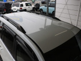 ルーフもツヤがあり大きなキズやヘコミは見受けられません!