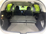 普段のお買い物や通勤、送迎等に十分な荷室スペースを確保しております。セカンドシートを倒すと、大きな荷物の積載も可能です♪