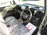 届出済未使用車/4WD/両側電動/レーダークルーズ/冬タイヤAWマットバイザー付