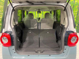 普段のお買い物や通勤、送迎等に十分な荷室スペースを確保しております。セカンドシートを倒すと、大きな荷物の積載も可能です♪