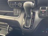 【 シフト 】シフトも操作しやすく快適なドライブを楽しんでいただけます♪
