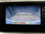 バックモニター付きなので車庫入れもラクラクです♪