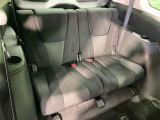 3列目シートはもちろん状態良好☆大人でもゆったりと座って頂けますので、大人数でのお出かけもラクラクです♪ご家族で、気の知れた仲間で、ドライブに行くのが楽しみですね♪