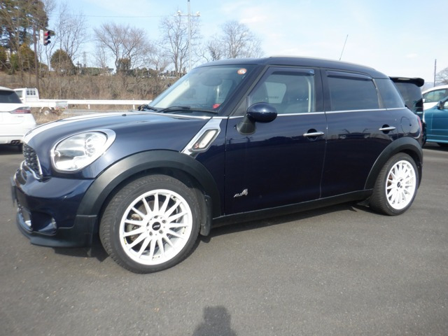 ミニクロスオーバー クーパー S オール4 4WD 