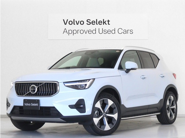 XC40 ウルトラ B4 AWD 4WD 