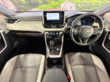 RAV4 2.5 ハイブリッド G E-Four 4WD 