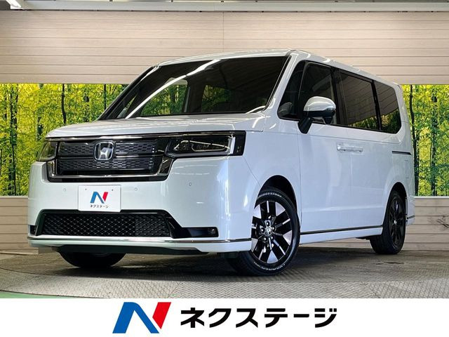 ステップワゴン 2.0 e:HEV スパーダ 