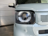 明るくて長寿命のLEDヘッドライト採用