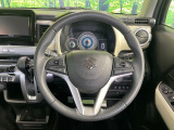 【純正革巻きステアリング】上質な革を使用することで、手にしっかり馴染みとても運転しやすいハンドルです♪
