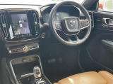 XC40 T4 AWD インスクリプション 4WD 4WD 本革シート