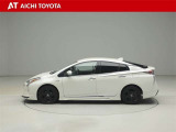 プリウス 1.8 A プレミアム ツーリングセレクション E-Four 4WD 