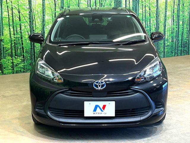 トヨタ アクア 1.5 X の中古車詳細 (87,620km, ブラックマイカ, 三重県