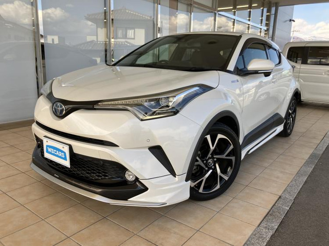 C-HR  