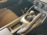 店舗にて現車の確認もいただけますので、お電話で在庫のご確認の上是非ご来店くださいませ。