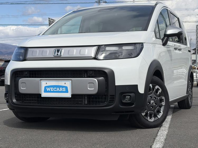 フリード 1.5 ハイブリッド クロスター