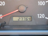 走行距離は27764kmです 当店では半年ごとにお得に点検が受けられる点検パックをおすすめしております