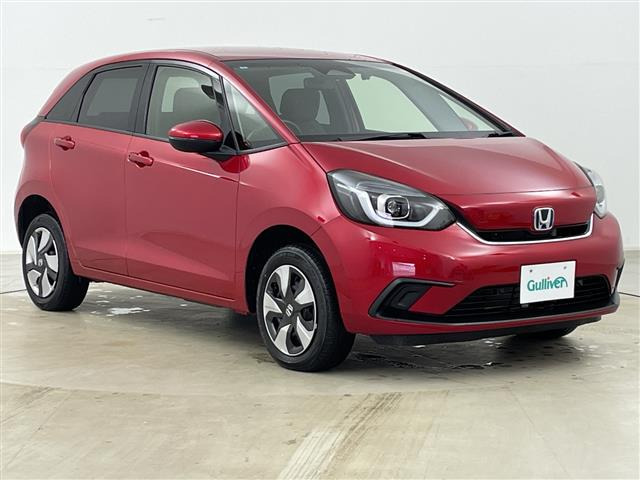 フィット1.5 e:HEV ホーム 4WD修復歴無し