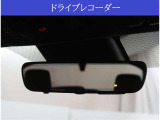 【装備】インナーミラーにはドライブレコーダー機能が付いています。