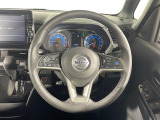 【ステアリング】軽い力で扱いやすいハンドルです。目立つ傷やスレなどなく綺麗な状態です!「プレミアム抗菌コートG」をいれていただくとさらに快適に!清潔なお車はお子様にも安心ですね!