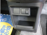 【車屋】として、長く車業界に従事した経験豊富なスタッフが多数在籍しております。