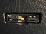 ETCカードを挿入することで高速道路を利用する際の支払いがキャッシュレスになり便利です。