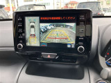 パノラミックビューモニター付きです。車両を上から見たような映像をディスプレイオーディオ画面に表示。運転席からの目視だけでは見にくい、車両周辺の状況をリアルタイムでしっかり確認できます。