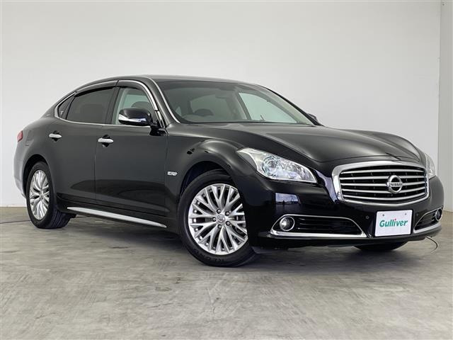 シーマハイブリッド3.5 VIP本革シート サンルーフ