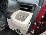 便利なドリンクホルダーもございます!