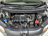 【エンジンルーム】エンジンの調子は良好です!ご納車前にはしっかりとオイル交換・その他油種類の点検補充をさせて頂きます。また、ガリバーでは修復歴のある車は販売いたしません。