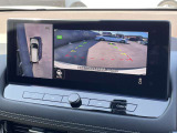 まるで上から見下ろしたように確認が出来るアラウンドビューモニターが装備されております!
