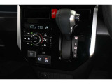 インパネレイアウトのATシフトは操作しやすいです♪